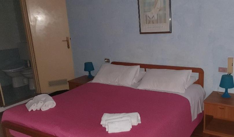 Hotel Ristorante Luina Стреза Екстериор снимка